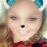 Laurienicole from Newton | Woman | 29 years old | Aries
