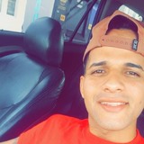 Wes from Camuy | Man | 32 years old | Taurus