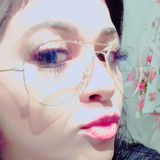 Rehamomar from London | Woman | 35 years old | Capricorn