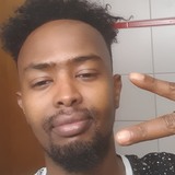 Abdiaziz from Zurich | Man | 34 years old | Taurus
