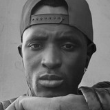 Sadio from Torino | Man | 35 years old | Capricorn