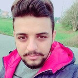 Hussnain from Bareggio | Man | 28 years old | Virgo