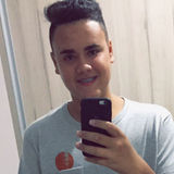 Carlos from Americana | Man | 28 years old | Gemini