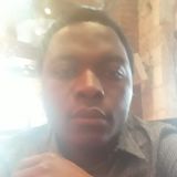 Arnold from Bordeaux | Man | 34 years old | Cancer