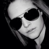 Neleghielens from Antwerp | Woman | 33 years old | Libra