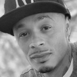 Dariustp2 from Lawrence | Man | 42 years old | Aries