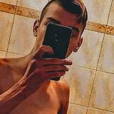 Mihaelpujicw7 from Nova Gradiska | Man | 22 years old | Capricorn