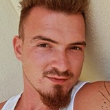 Ghermancrist71 from Sibiu | Man | 27 years old | Capricorn