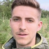 Mihaicremenescu from Pitesti | Man | 30 years old | Aries
