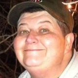 Alicia from Hayesville | Woman | 47 years old | Taurus