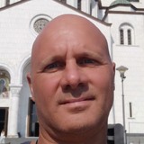 Nzumceskiprefd from Fleurus | Man | 49 years old | Aquarius