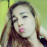 Katrina from Central District | Woman | 37 years old | Aries