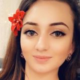 Ipekk from Athens | Woman | 35 years old | Aries