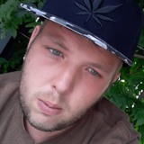 Kev from Klagenfurt am Woerthersee | Man | 34 years old | Cancer