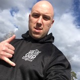 Daveyjoneslovm from Bologna | Man | 42 years old | Aquarius