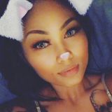 Saran from Seattle | Woman | 40 years old | Taurus
