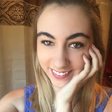 Chrissy from Center Moriches | Woman | 31 years old | Aries