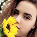 Zelly from Rotterdam | Woman | 27 years old | Leo