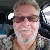 Tooeezsl from Tully | Man | 65 years old | Gemini