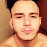 Maid from Vocklabruck | Man | 29 years old | Taurus