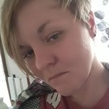 Zini from Appleton | Woman | 40 years old | Leo