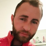 Vali from Treviso | Man | 35 years old | Libra