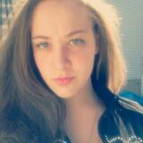 Ozell from Alger | Woman | 23 years old | Aries
