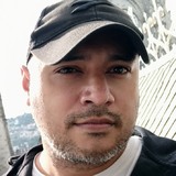 Dferchu2 from Quito | Man | 43 years old | Leo