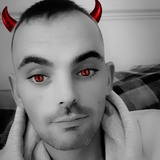 Psnlovvl8 from Paisley | Man | 33 years old | Scorpio