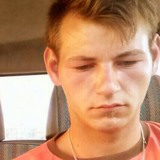 Aghkkjvc from Potenza | Man | 25 years old | Cancer