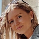 Jehdhsosjck from Helsinki | Woman | 42 years old | Aries