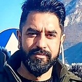 Qamarhussainze from Rolo | Man | 35 years old | Capricorn
