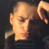 Alex from Lakeside | Woman | 28 years old | Taurus