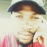 Arikoiyf from Zuerich (Kreis 8) / Weinegg | Man | 36 years old | Capricorn