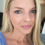 Linn from Göteborg | Woman | 34 years old | Cancer