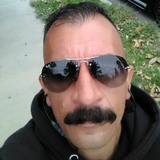 Zee from Northridge | Man | 41 years old | Sagittarius