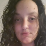 Sarahbeth from Lakeland | Woman | 31 years old | Capricorn