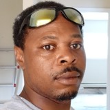 Uptopmanel0R5 from Bloomfield | Man | 42 years old | Cancer
