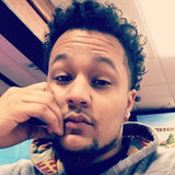 Zac from Bridgeport | Man | 33 years old | Aries