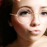 Marie from Pikeville | Woman | 25 years old | Cancer