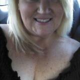 Amelia from Lewiston | Woman | 44 years old | Taurus