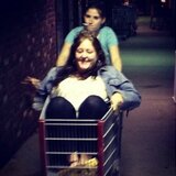 Edna from Janesville | Woman | 28 years old | Aries