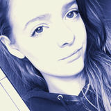 Laura from Luxembourg | Woman | 28 years old | Capricorn