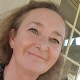 Giftyceson from Benton | Woman | 52 years old | Taurus
