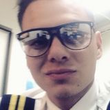 Yeyo from Plato | Man | 33 years old | Pisces