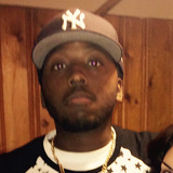 Tray from Berkeley | Man | 29 years old | Taurus