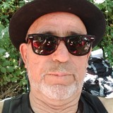 Piterparra19Hy from Los Angeles | Man | 60 years old | Sagittarius