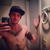 Sean from Lake in the Hills | Man | 32 years old | Aquarius