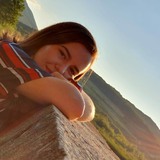 Stefi from Sebes | Woman | 24 years old | Capricorn