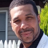 Raymondbrothbl from Selden | Man | 48 years old | Taurus